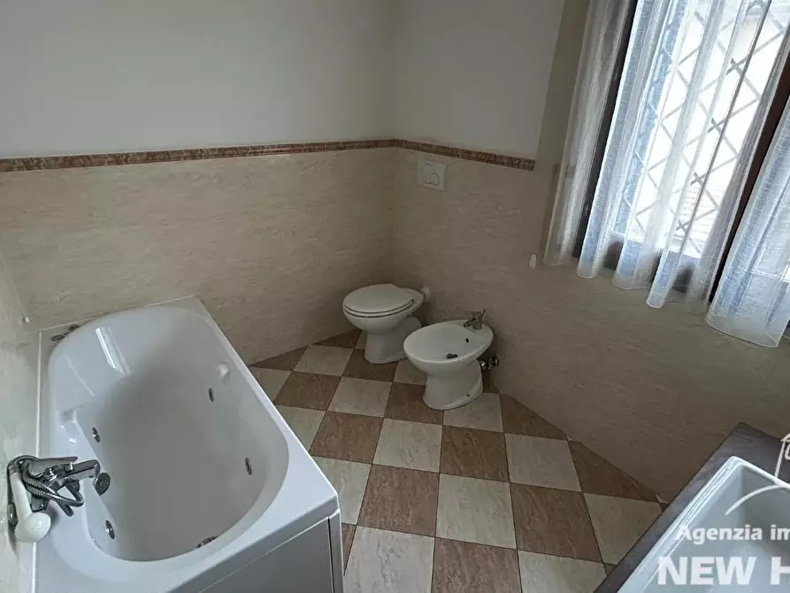 Immagine 19 di Casa indipendente in vendita  a San Giuliano Terme