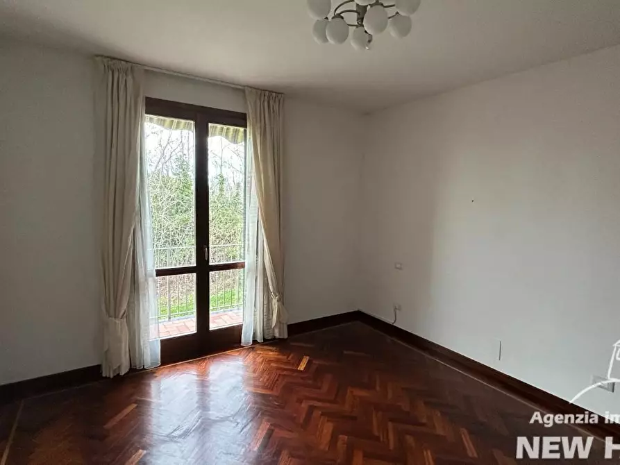 Immagine 17 di Casa indipendente in vendita  a San Giuliano Terme