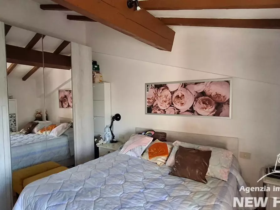 Immagine 5 di Appartamento in vendita  a Cascina