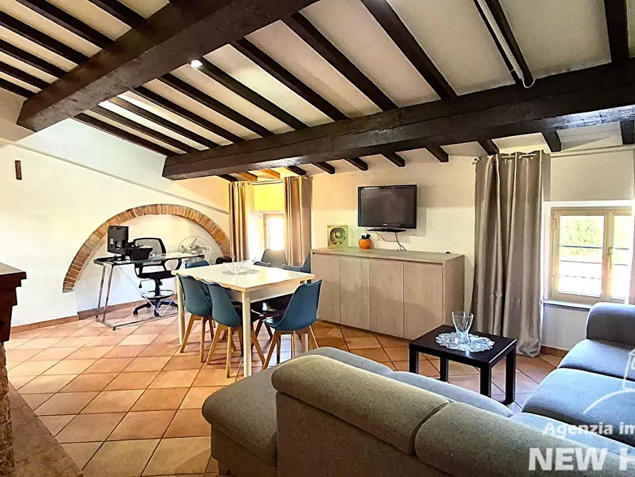 Immagine 1 di Appartamento in vendita  a Cascina