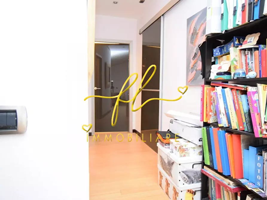 Immagine 37 di Appartamento in vendita  a Livorno