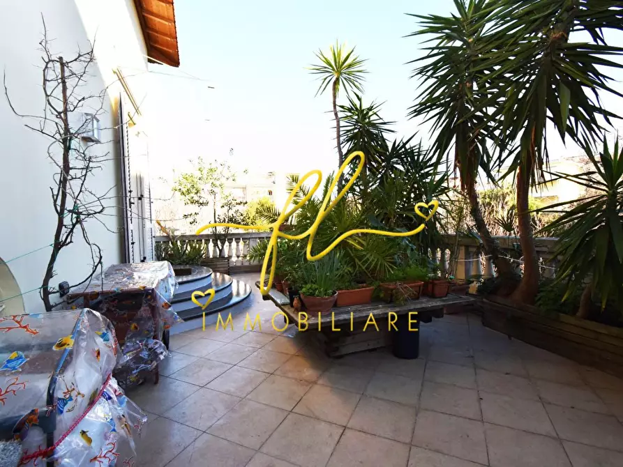 Immagine 51 di Appartamento in vendita  a Livorno