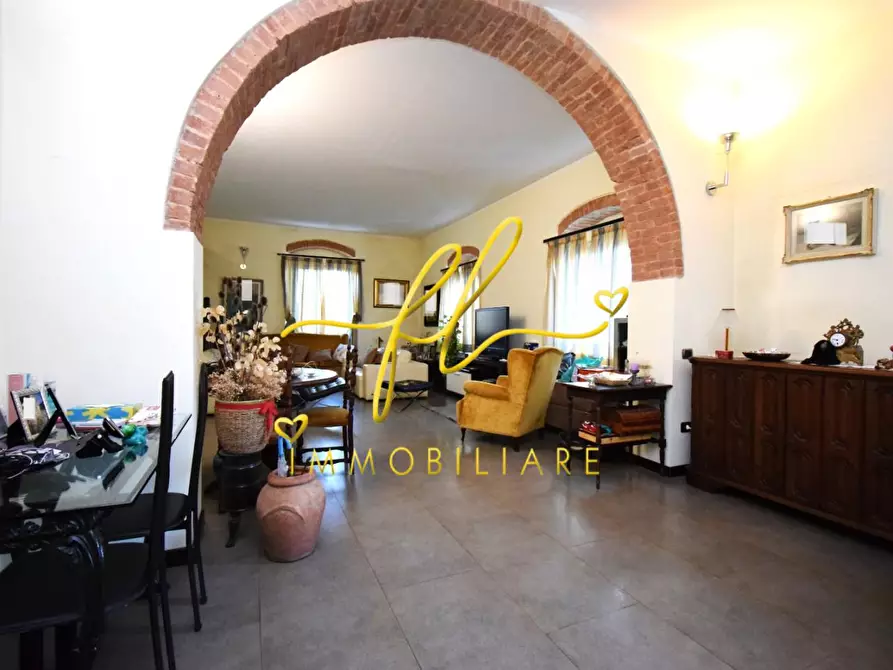 Immagine 3 di Appartamento in vendita  a Livorno