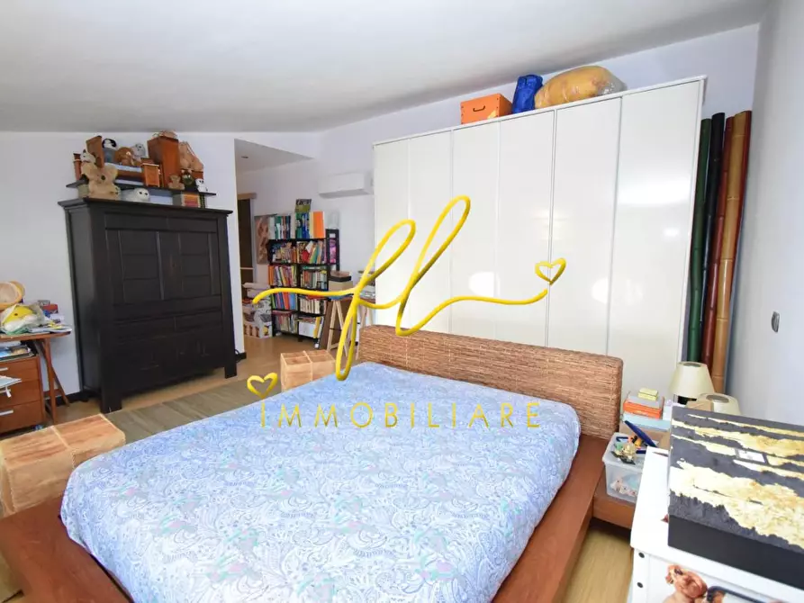 Immagine 27 di Appartamento in vendita  a Livorno