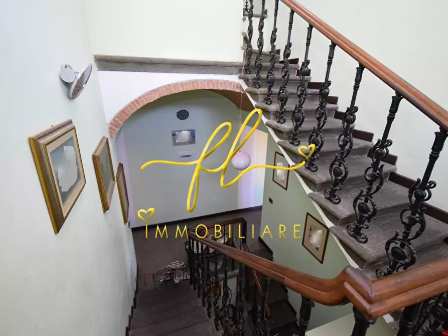 Immagine 17 di Appartamento in vendita  a Livorno