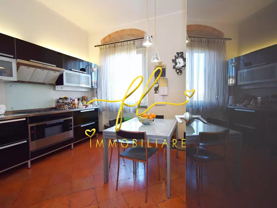 Immagine 15 di Appartamento in vendita  a Livorno