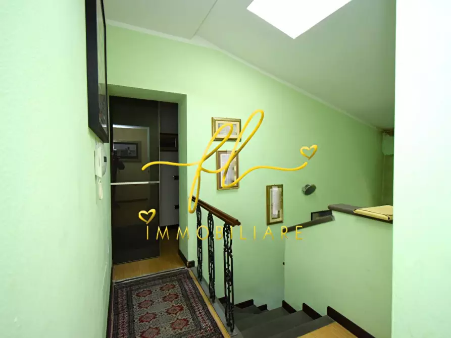 Immagine 26 di Appartamento in vendita  a Livorno