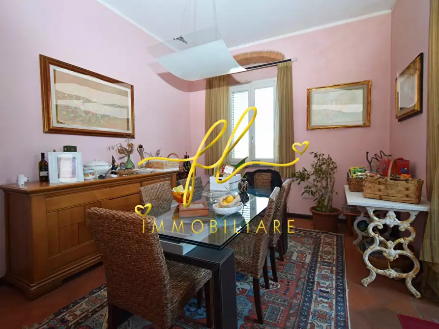 Immagine 11 di Appartamento in vendita  a Livorno