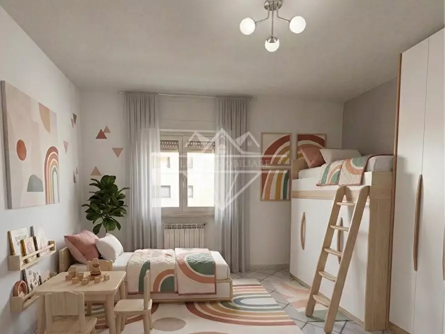 Immagine 6 di Appartamento in vendita  a Carrara