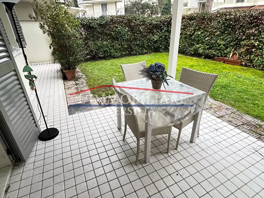 Immagine 9 di Appartamento in vendita  a Massa