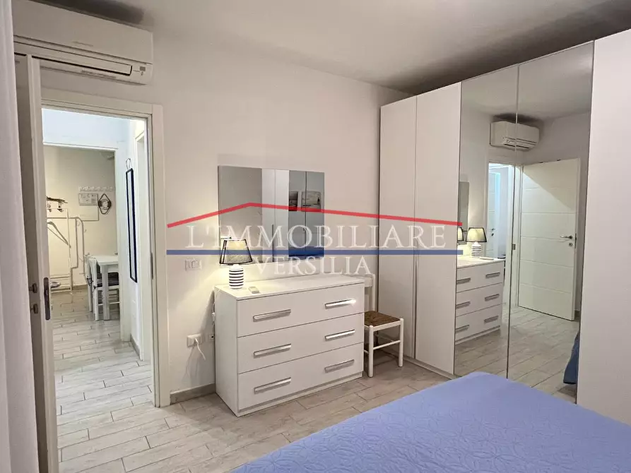 Immagine 17 di Appartamento in vendita  a Massa