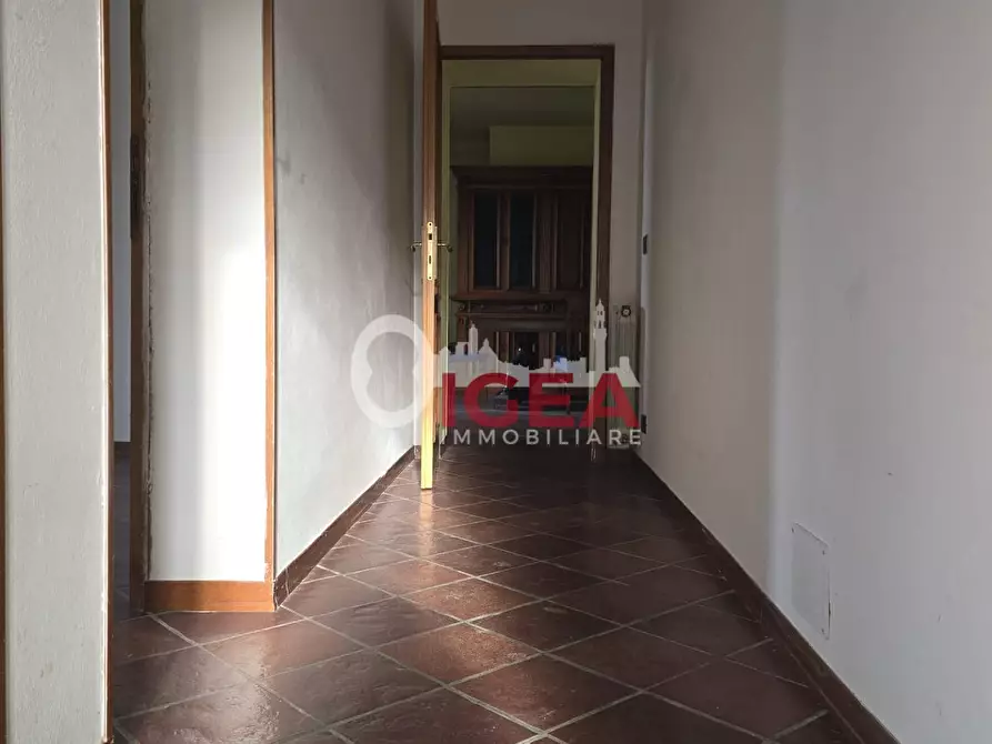 Immagine 17 di Porzione di casa in vendita  a Castelnuovo Berardenga