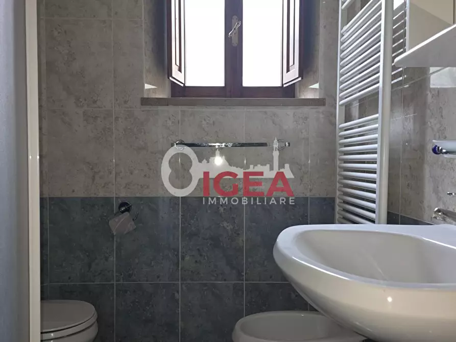 Immagine 55 di Porzione di casa in vendita  a Castelnuovo Berardenga