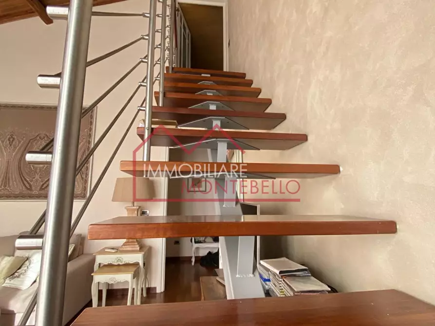 Immagine 7 di Appartamento in vendita  a Viareggio