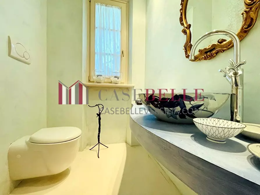 Immagine 19 di Villa in vendita  a Forte Dei Marmi