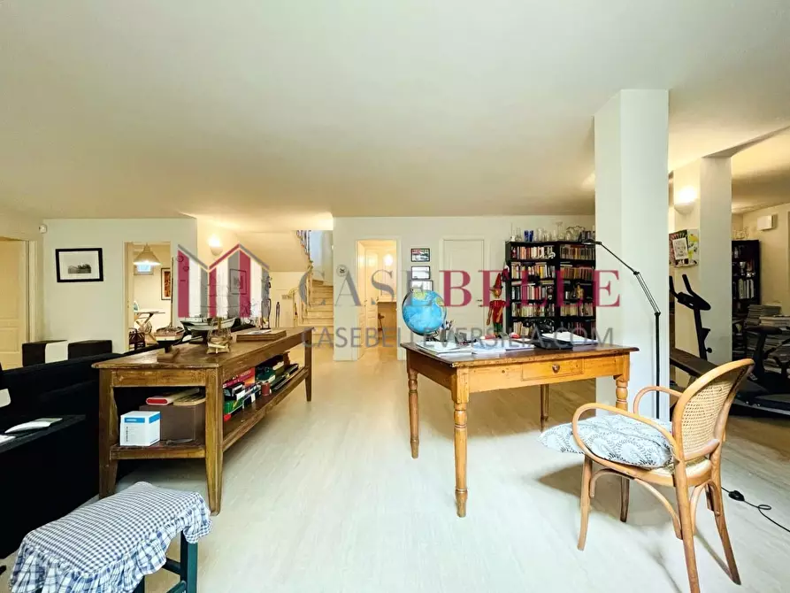 Immagine 37 di Villa in vendita  a Forte Dei Marmi