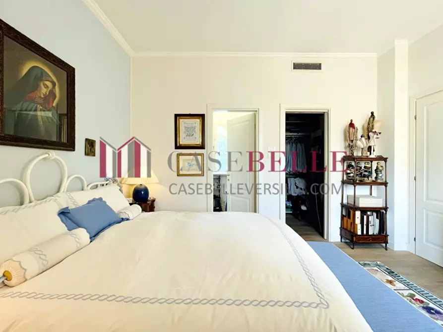 Immagine 23 di Villa in vendita  a Forte Dei Marmi