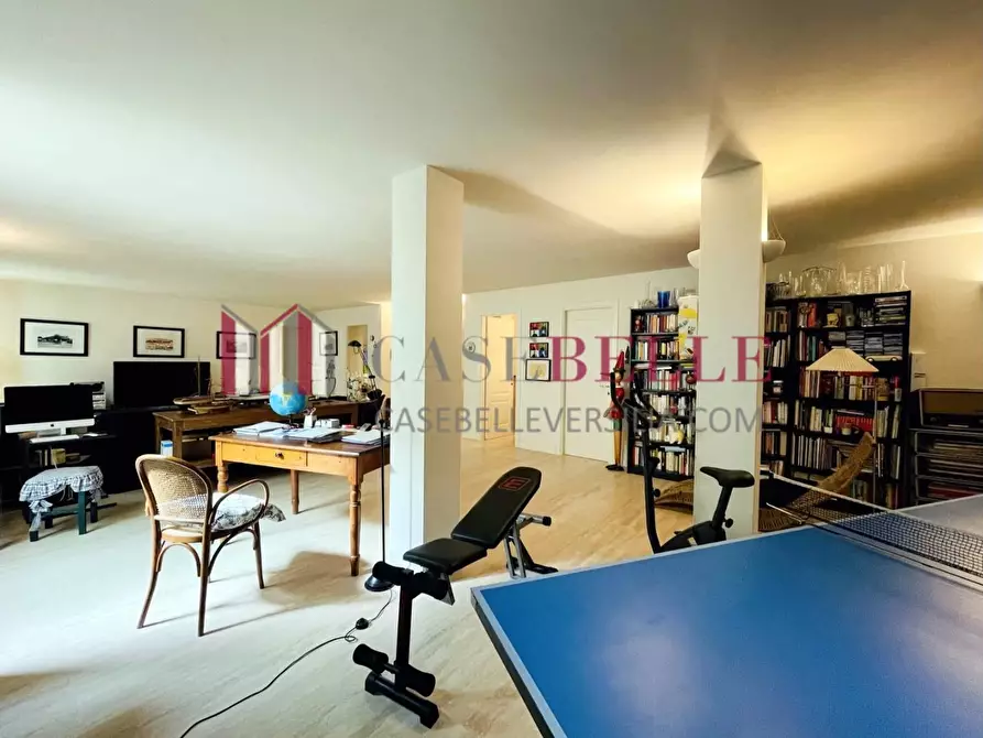 Immagine 36 di Villa in vendita  a Forte Dei Marmi