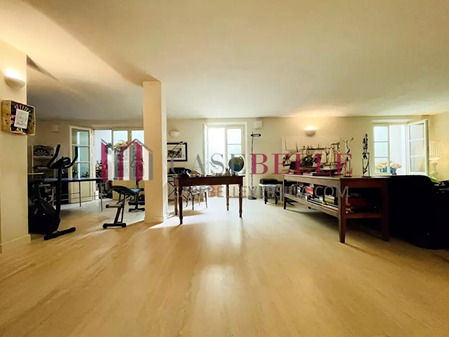 Immagine 34 di Villa in vendita  a Forte Dei Marmi