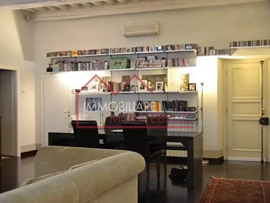 Immagine 3 di Appartamento in vendita  a Camaiore