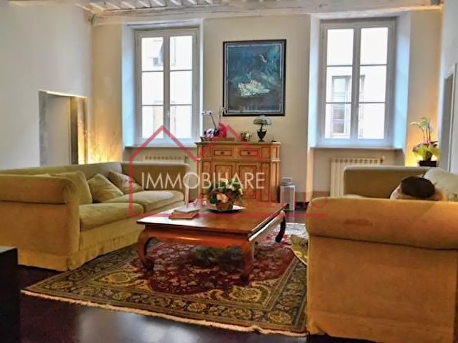 Immagine 1 di Appartamento in vendita  a Camaiore