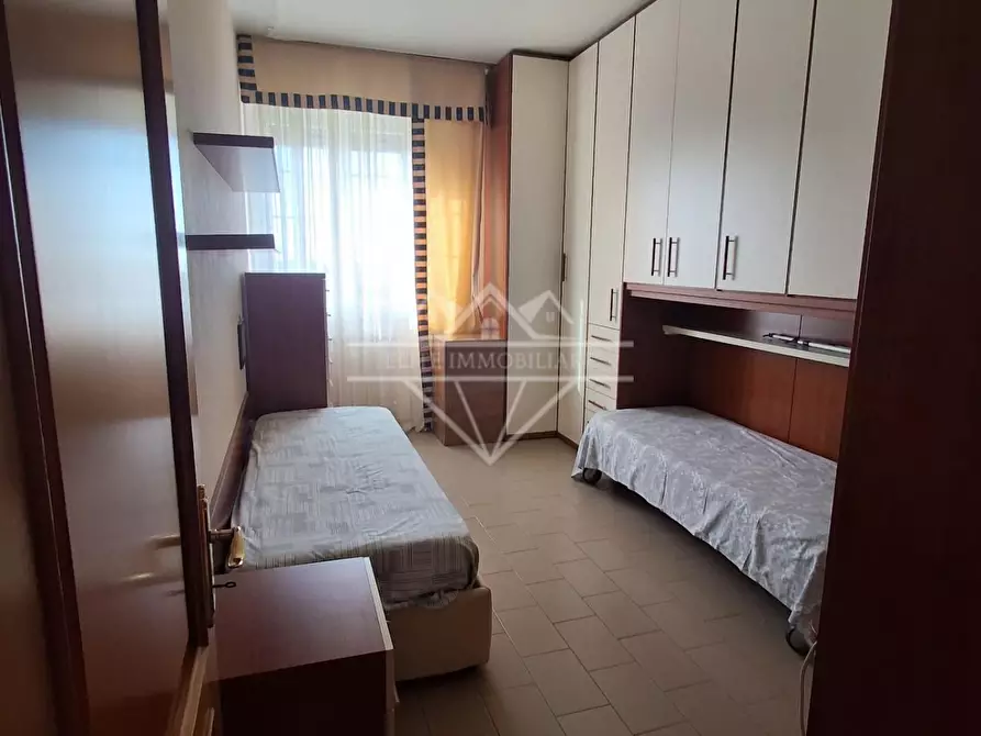 Immagine 14 di Appartamento in vendita  a Carrara