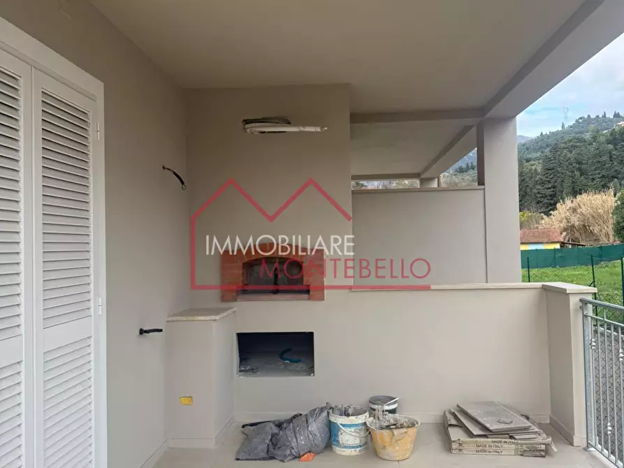 Immagine 31 di Casa quadrifamiliare in vendita  a Camaiore