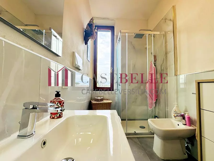 Immagine 17 di Appartamento in vendita  a Seravezza