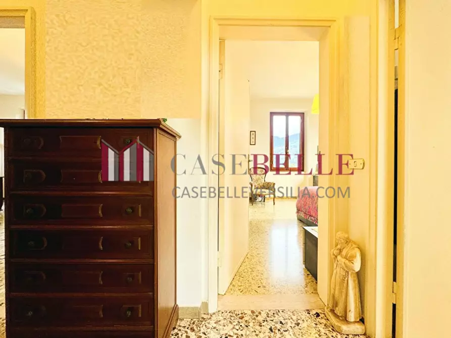 Immagine 24 di Appartamento in vendita  a Seravezza