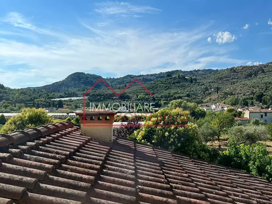 Immagine 29 di Rustico / casale in vendita  a Massarosa