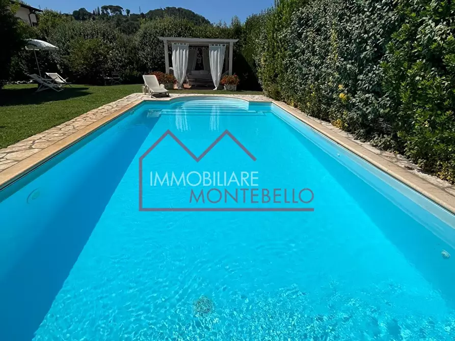 Immagine 43 di Rustico / casale in vendita  a Massarosa