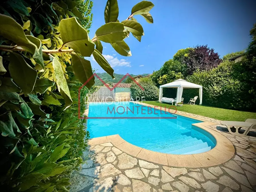 Immagine 18 di Rustico / casale in vendita  a Massarosa