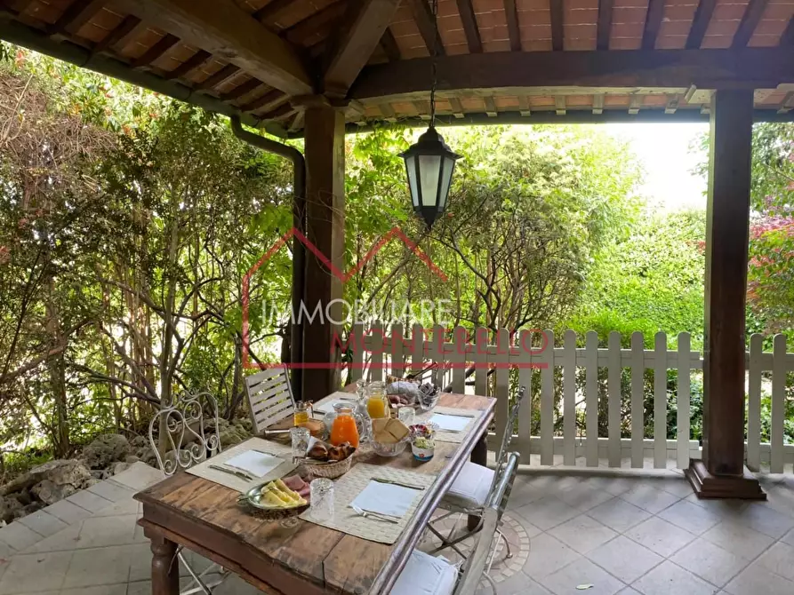 Immagine 3 di Rustico / casale in vendita  a Massarosa