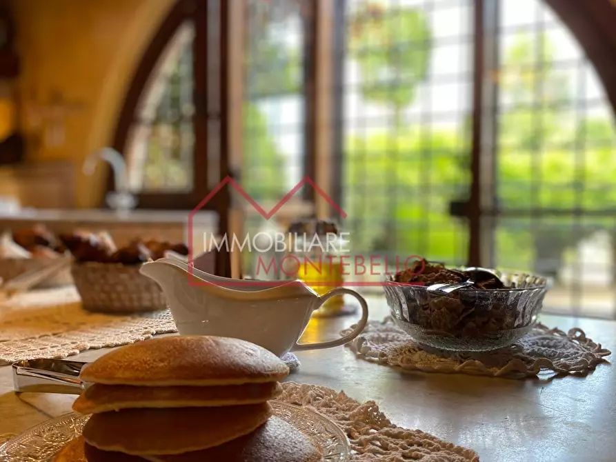 Immagine 9 di Rustico / casale in vendita  a Massarosa