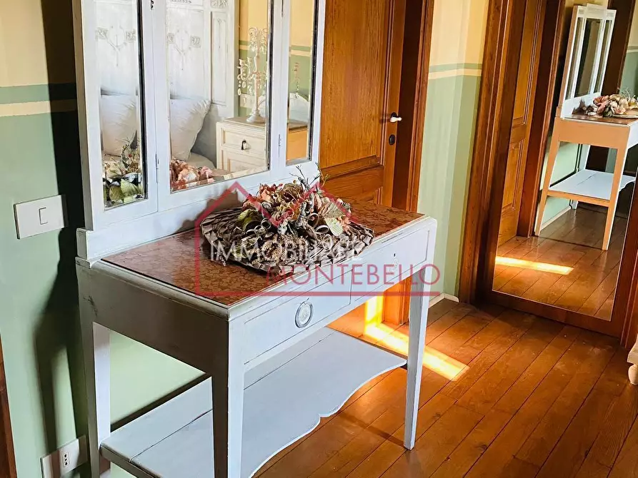 Immagine 54 di Rustico / casale in vendita  a Massarosa