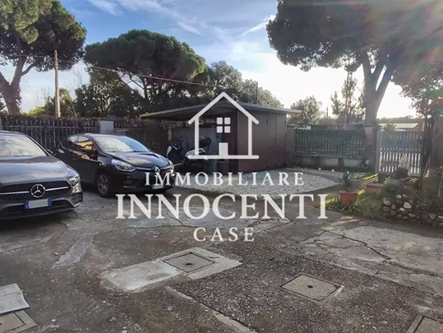 Immagine 13 di Appartamento in vendita  a Massa