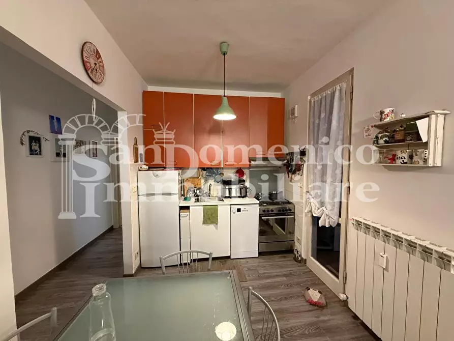 Immagine 2 di Appartamento in vendita  a Pisa