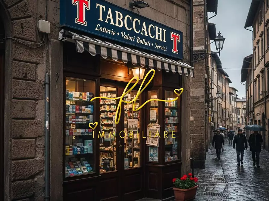 Immagine 1 di Attività commerciale in vendita  a Livorno