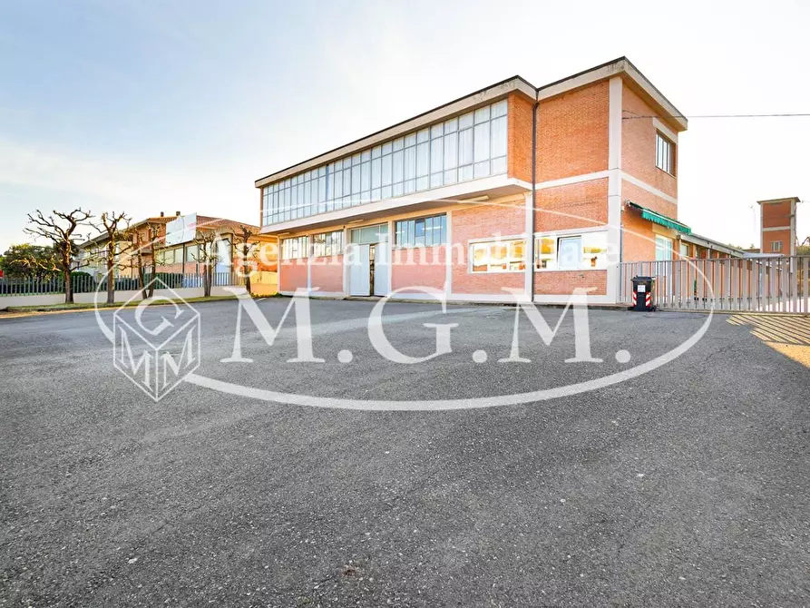 Immagine 1 di Attività artigianale in vendita  a Casciana Terme Lari