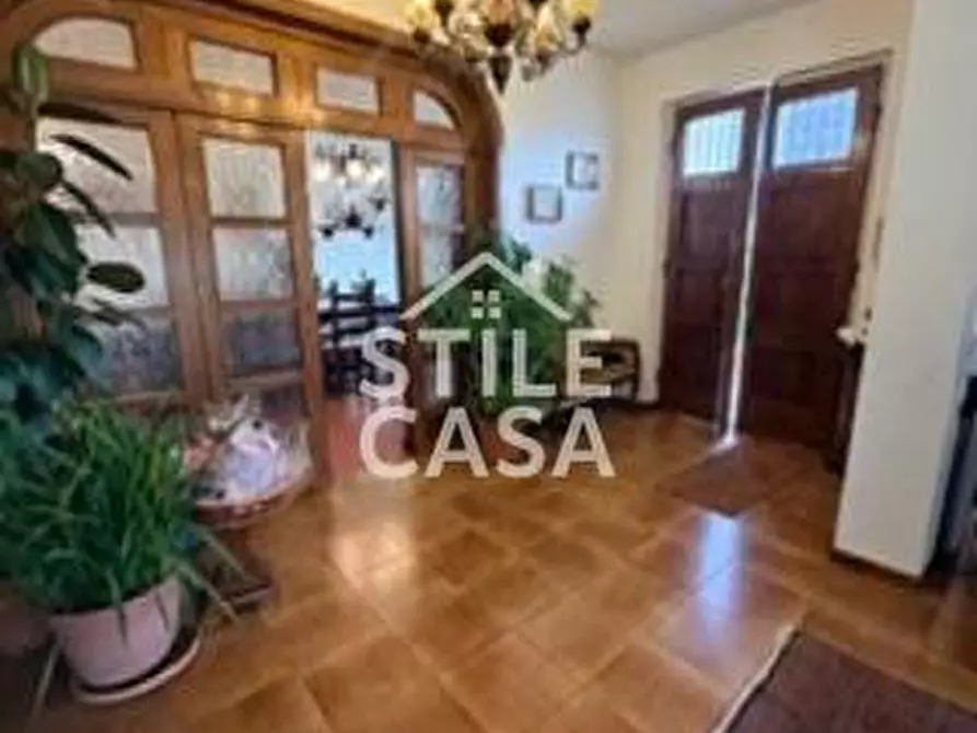 Immagine 10 di Casa indipendente in vendita  a Pescia