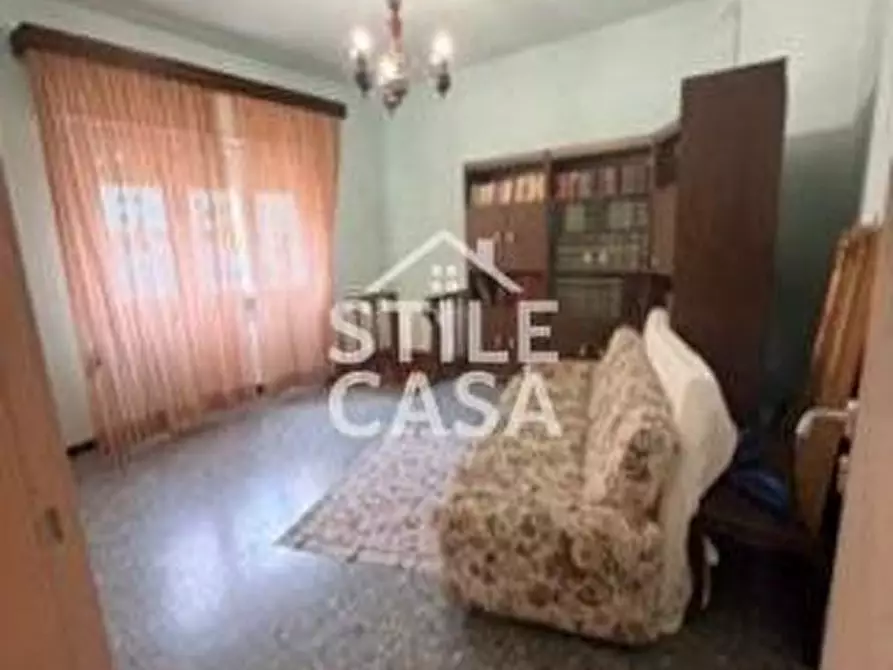 Immagine 18 di Casa indipendente in vendita  a Pescia