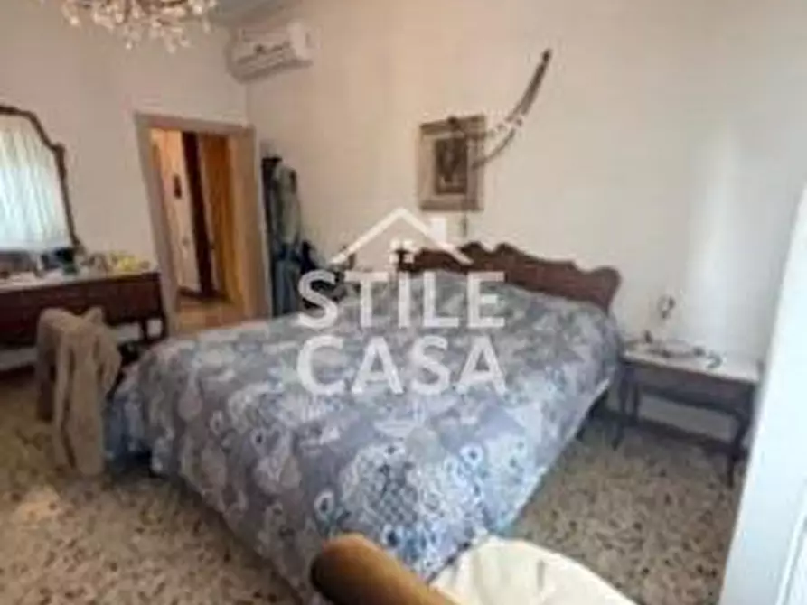 Immagine 23 di Casa indipendente in vendita  a Pescia