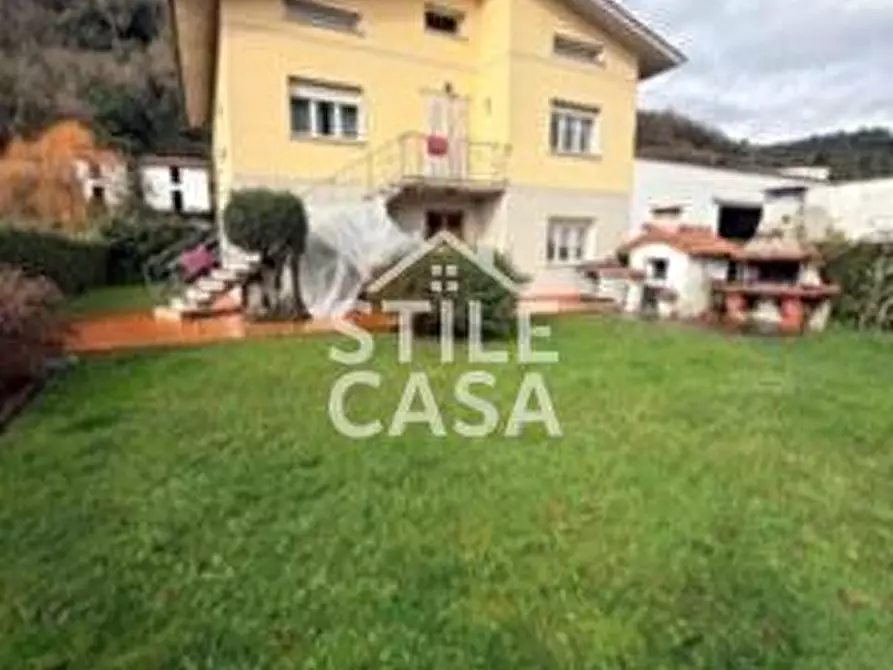 Immagine 39 di Casa indipendente in vendita  a Pescia