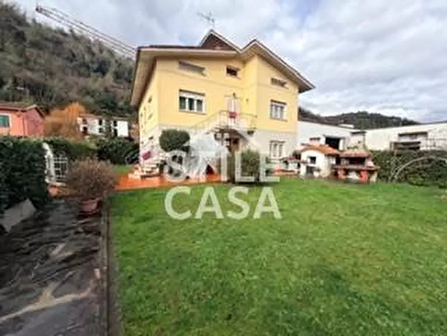 Immagine 40 di Casa indipendente in vendita  a Pescia