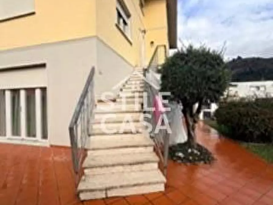 Immagine 41 di Casa indipendente in vendita  a Pescia