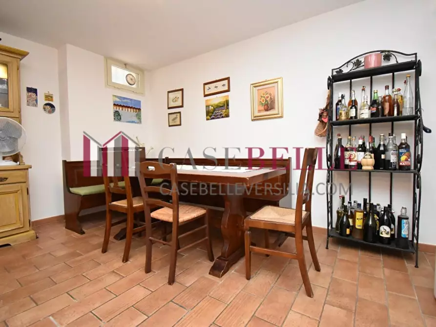 Immagine 18 di Appartamento in vendita  a Camaiore