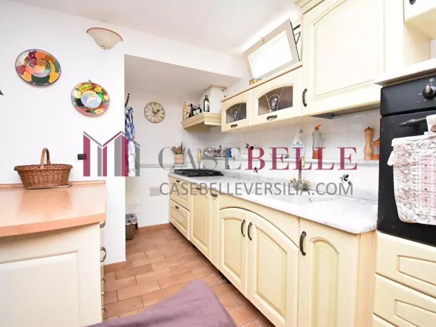 Immagine 5 di Appartamento in vendita  a Camaiore
