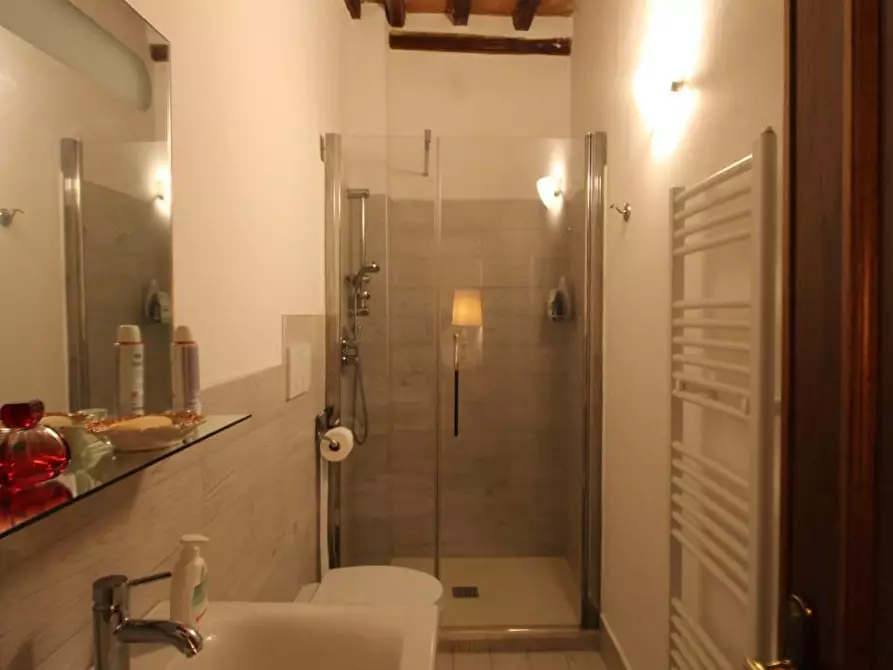 Immagine 17 di Terratetto in vendita  a Colle Di Val D'elsa