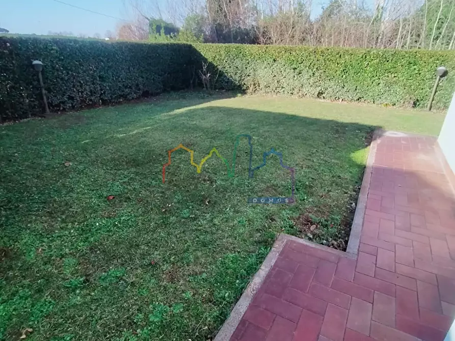 Immagine 26 di Villa in vendita  a San Giuliano Terme