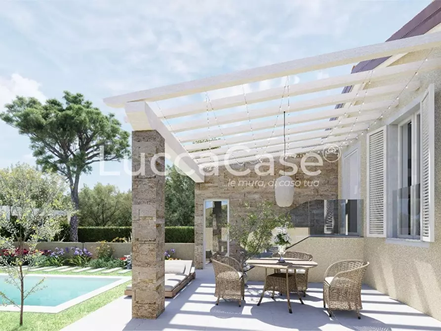 Immagine 11 di Casa bifamiliare in vendita  a Capannori